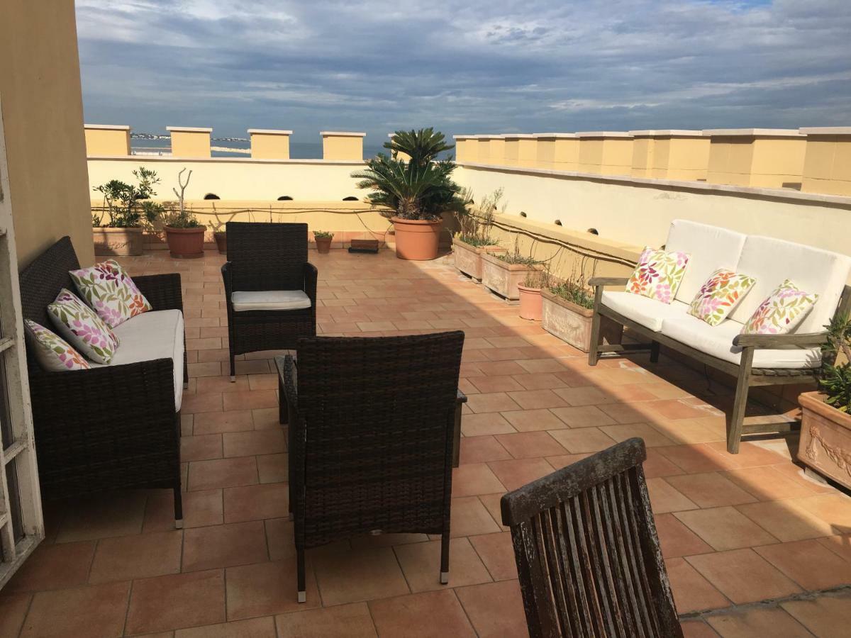 Stanza Con Vista Mare Apartment Bari Exterior foto